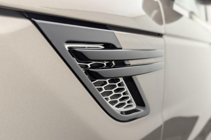 2025 Land Rover Range Rover Sport