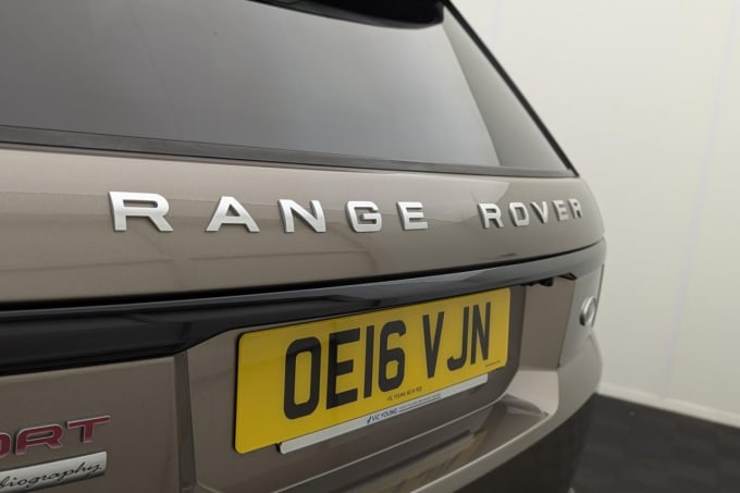 2025 Land Rover Range Rover Sport