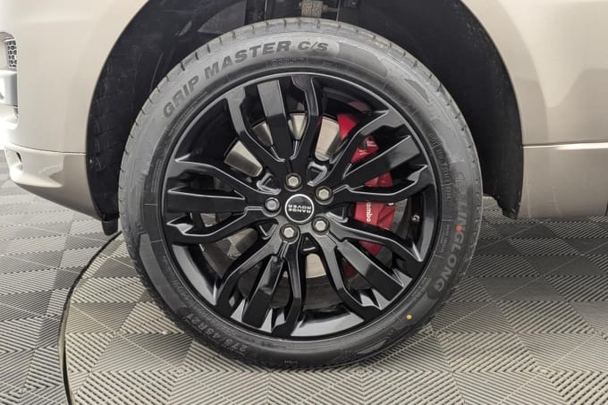 2025 Land Rover Range Rover Sport
