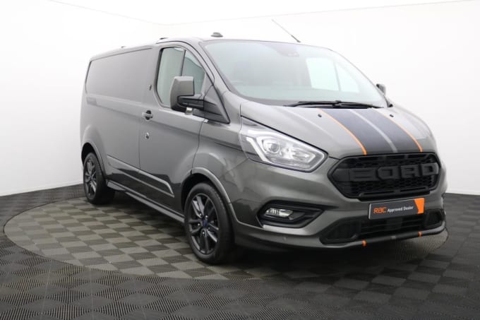 2025 Ford Transit Custom