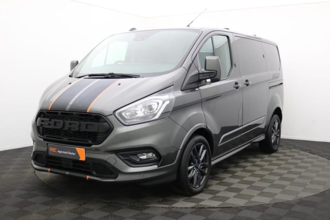 2025 Ford Transit Custom