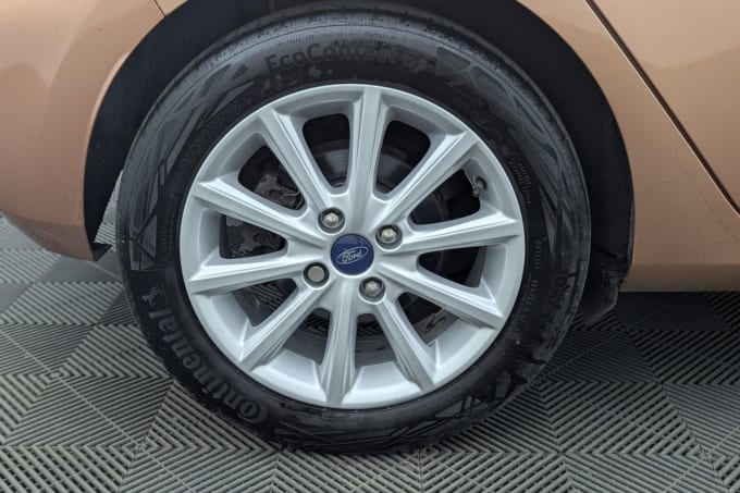 2025 Ford Fiesta