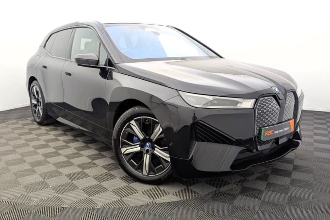 2025 BMW Ix
