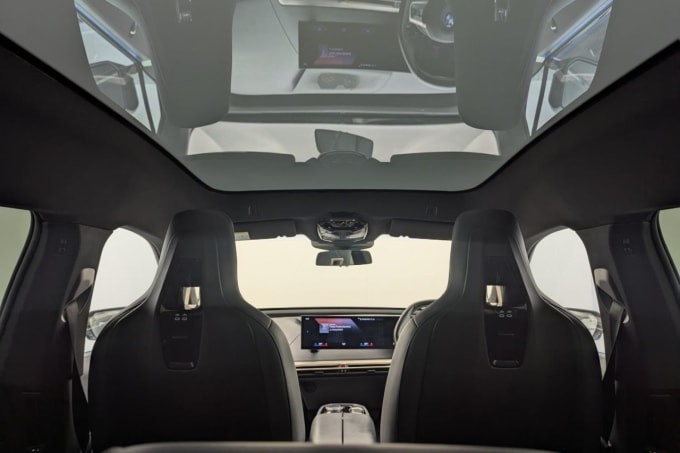 2025 BMW Ix