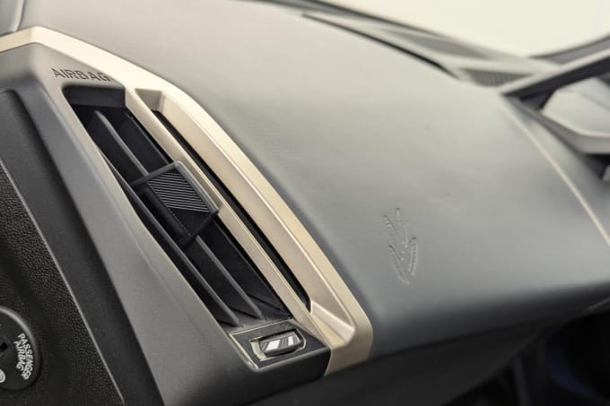 2025 BMW Ix