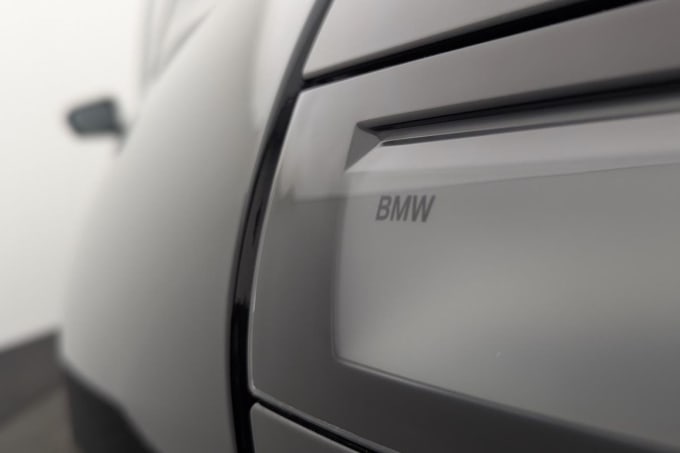 2025 BMW Ix