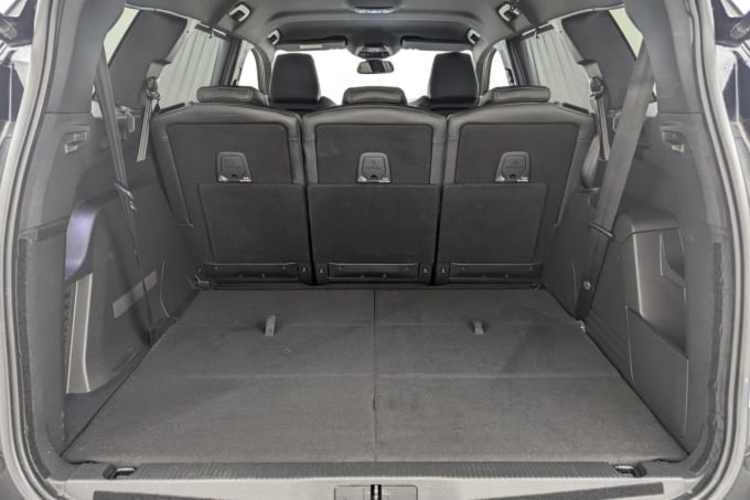 2025 Peugeot 5008