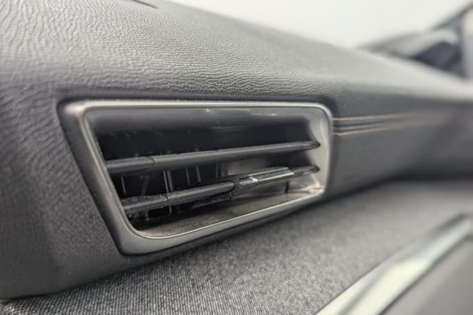 2025 Peugeot 5008