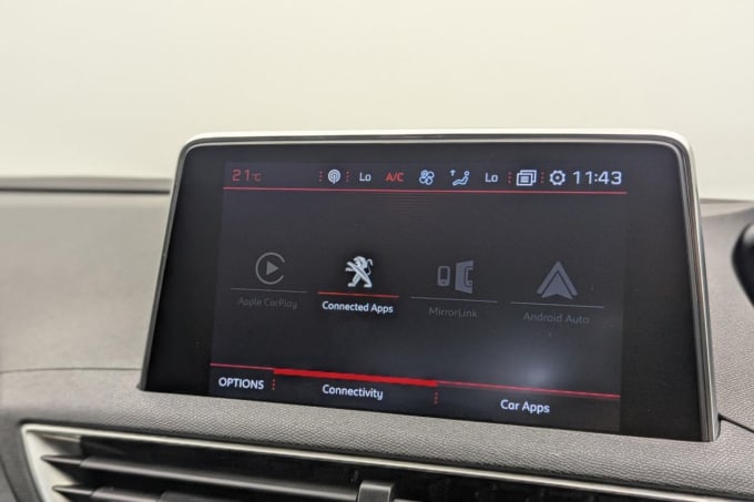 2025 Peugeot 5008