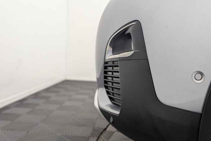 2025 Peugeot 5008