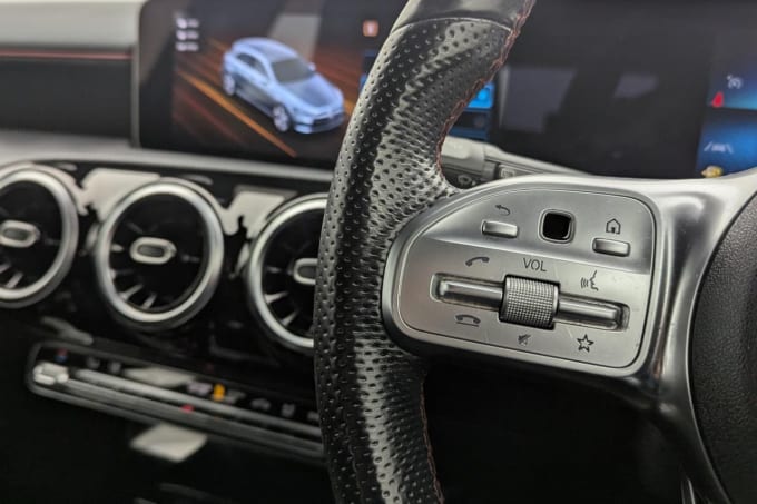 2025 Mercedes-benz A-class