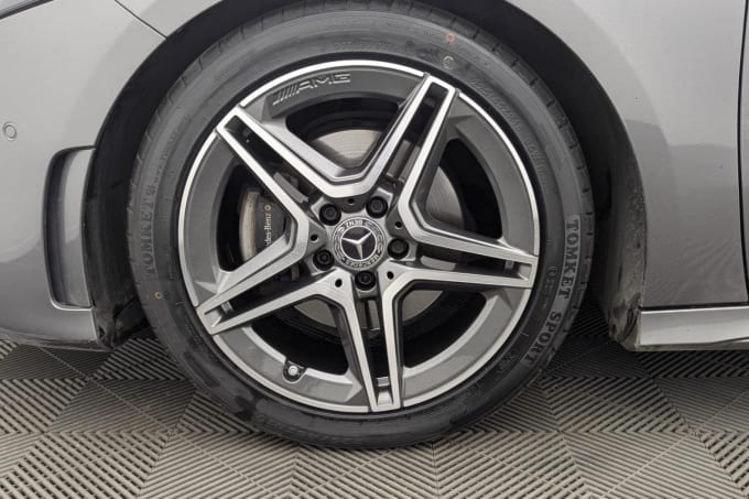 2025 Mercedes-benz A-class