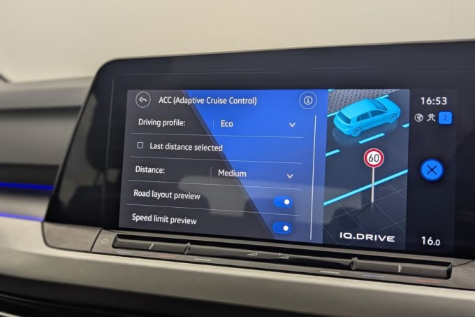 2025 Volkswagen Golf
