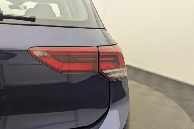 2025 Volkswagen Golf