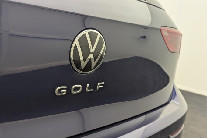 2025 Volkswagen Golf
