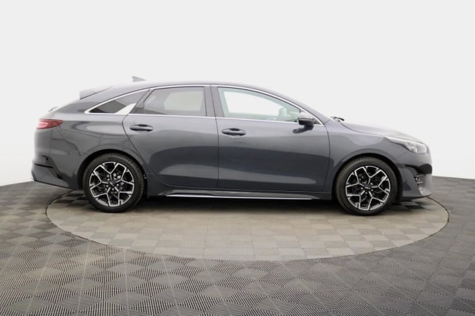 2025 Kia Proceed