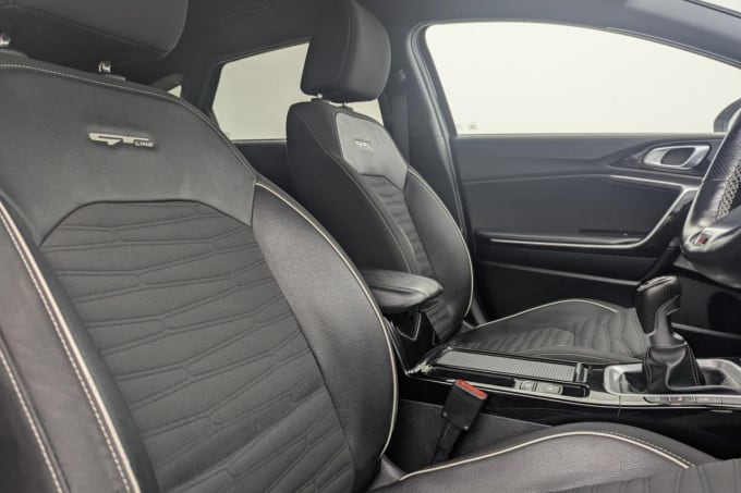 2025 Kia Proceed