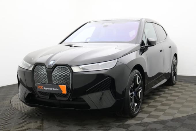 2025 BMW Ix