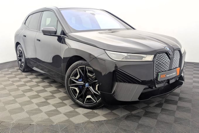 2025 BMW Ix