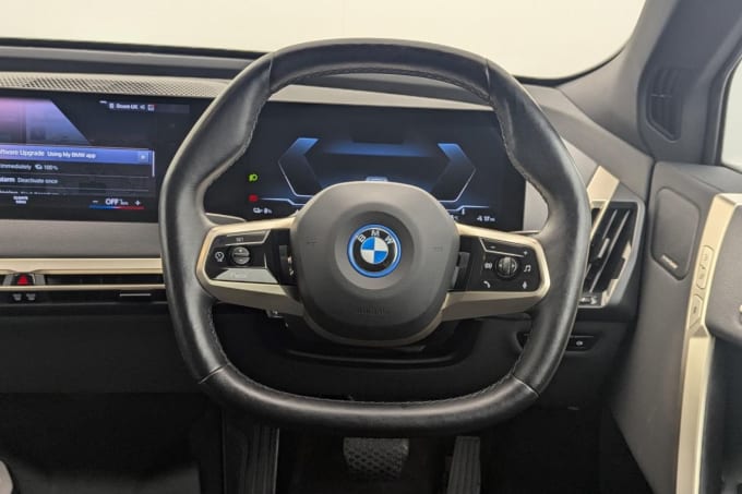 2025 BMW Ix