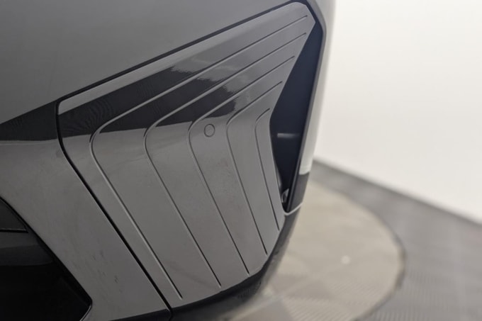 2025 BMW Ix