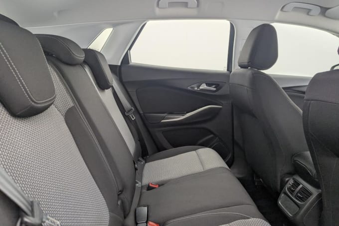 2025 Vauxhall Grandland X
