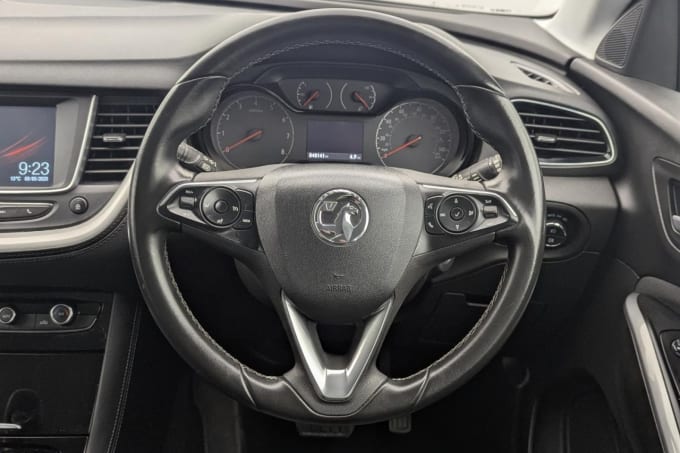2025 Vauxhall Grandland X