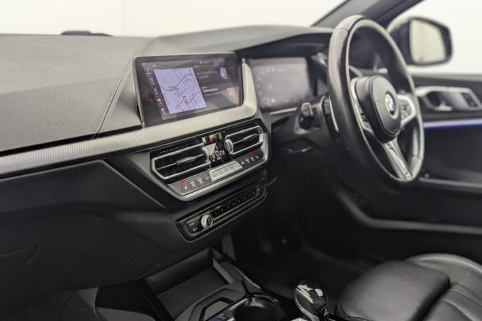 2025 BMW 1 Series