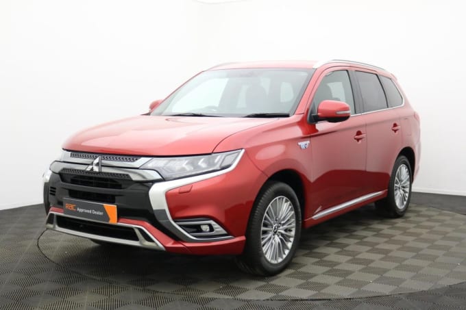 2025 Mitsubishi Outlander