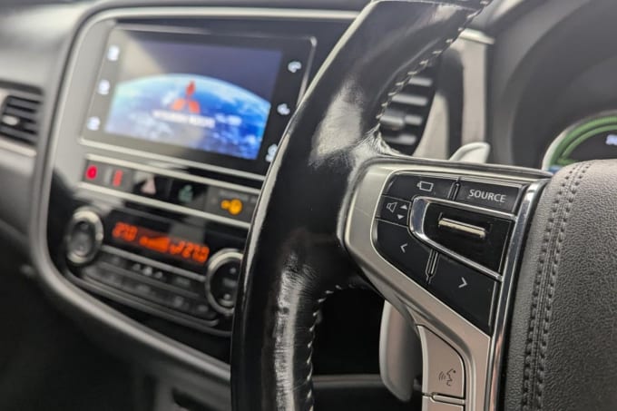 2025 Mitsubishi Outlander