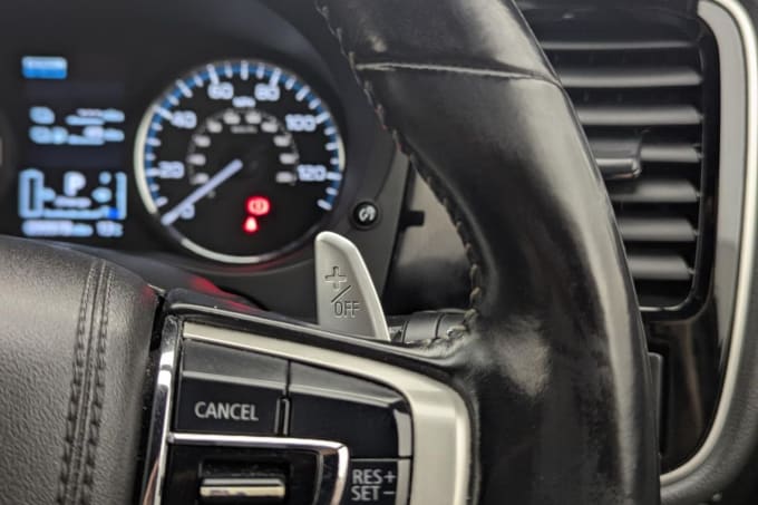 2025 Mitsubishi Outlander