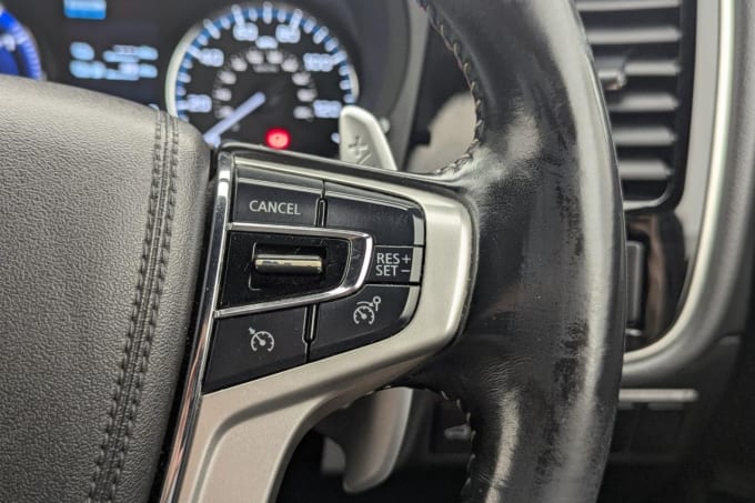 2025 Mitsubishi Outlander