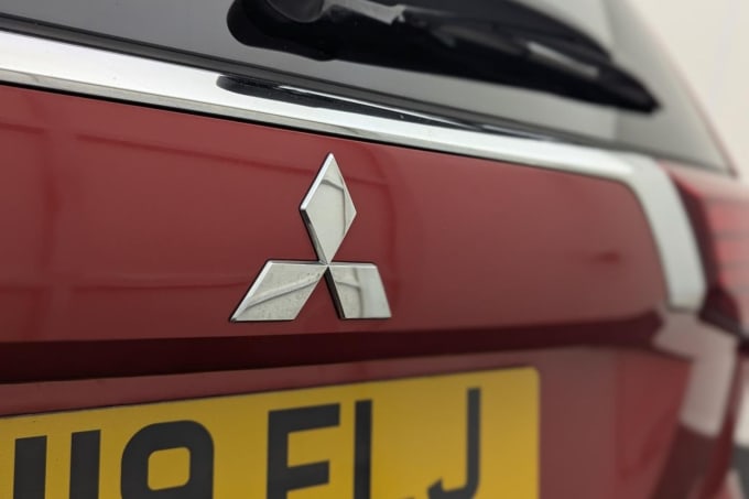 2025 Mitsubishi Outlander