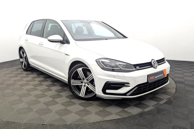 2025 Volkswagen Golf