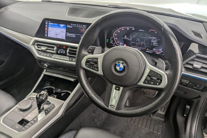 2025 BMW 3 Series