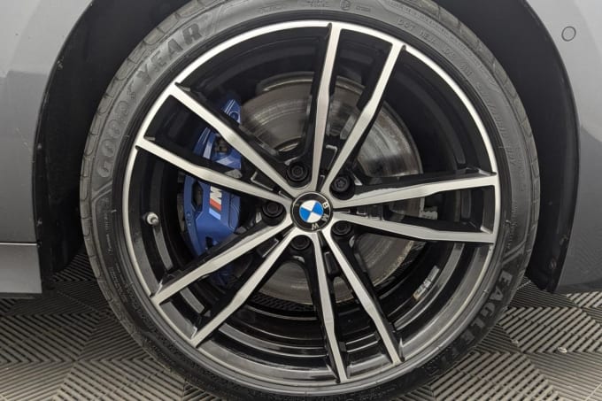 2025 BMW 3 Series