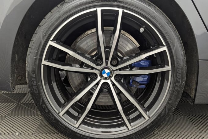 2025 BMW 3 Series