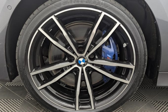 2025 BMW 3 Series