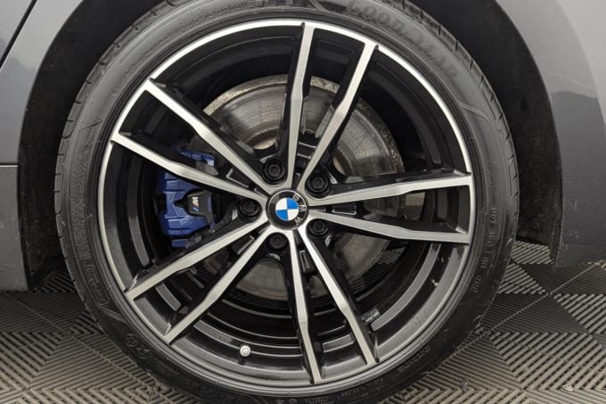 2025 BMW 3 Series