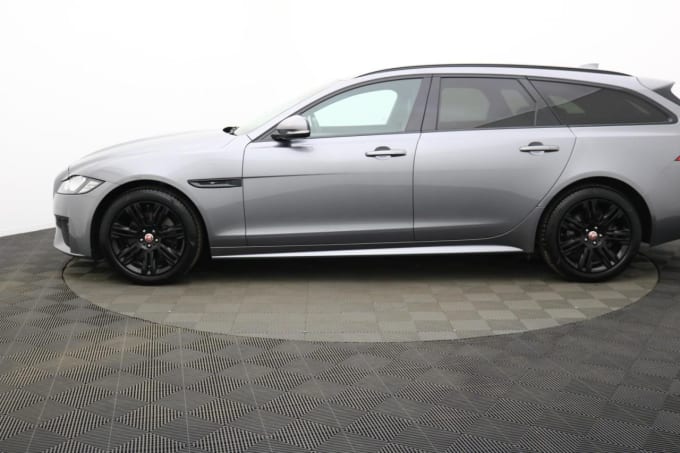 2025 Jaguar Xf