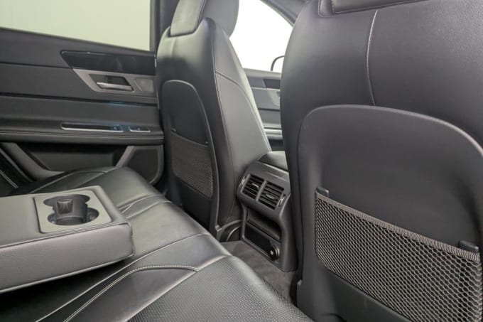 2025 Jaguar Xf
