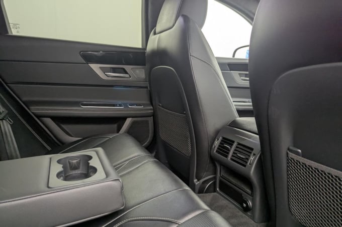 2025 Jaguar Xf