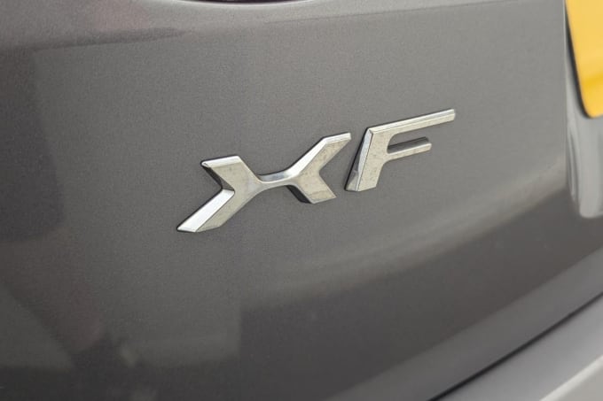 2025 Jaguar Xf