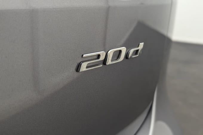 2025 Jaguar Xf