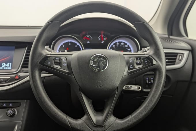 2025 Vauxhall Astra