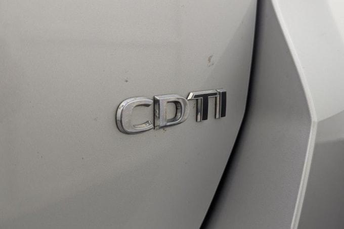 2025 Vauxhall Astra