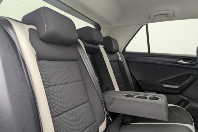 2025 Volkswagen T-roc