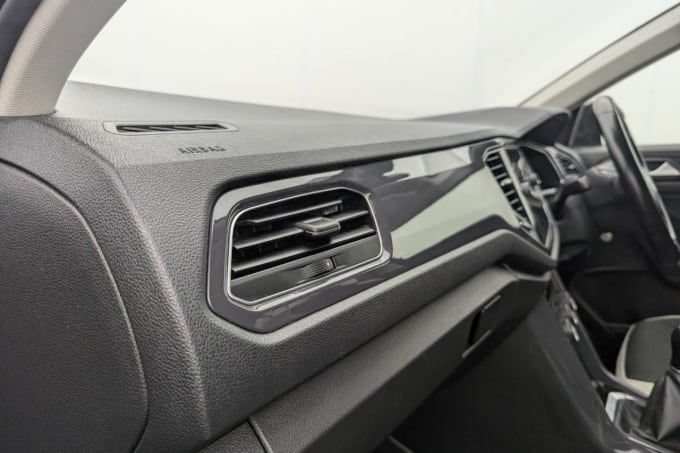 2025 Volkswagen T-roc