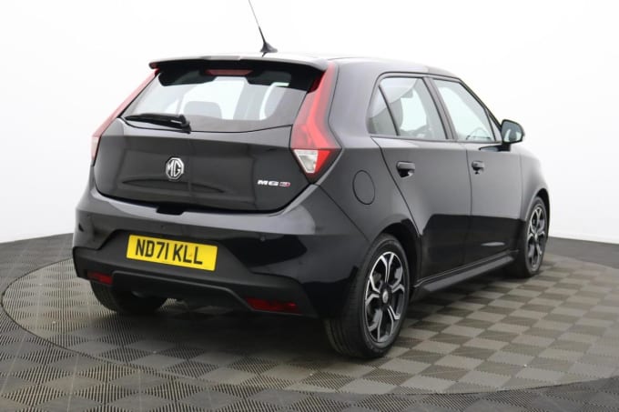 2025 Mg Mg3