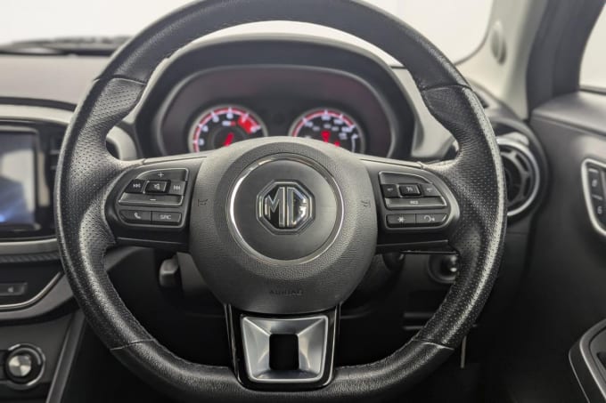 2025 Mg Mg3